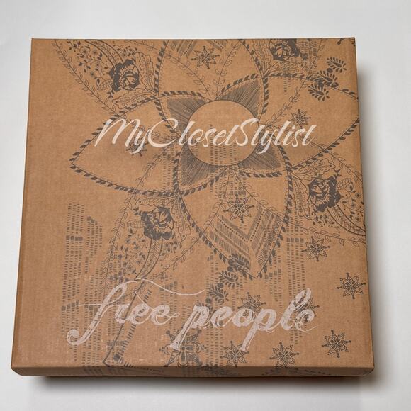 FREE PEOPLE Iridescent Straps Sandals Rare NEW IN BOX 38 8 MINT $148 Metallic - Picture 10 of 12